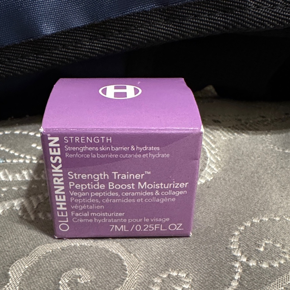 Ole Henriksen Strength Trainer in Vibrant Purple